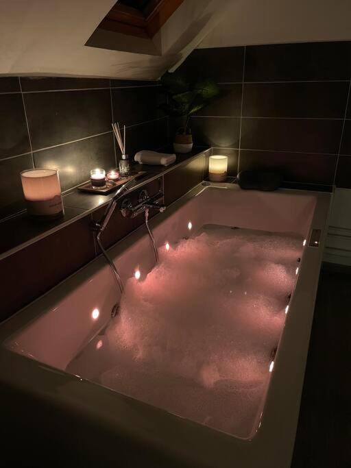Suites Mana - La Perle Des Isles , Superbe Maison Art Deco Avec Balneotherapie Rethel Luaran gambar